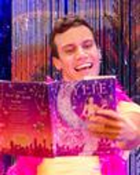 Euan Doidge Headshot