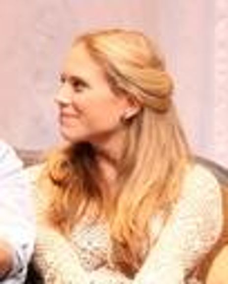 Charlotte Stoiber Headshot