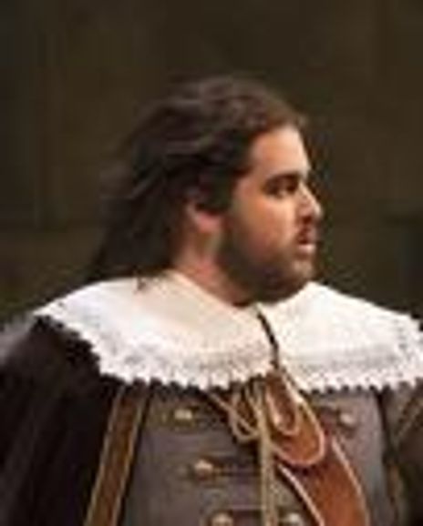 Alec Carlson Headshot