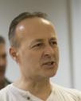 Ian Houghton Headshot