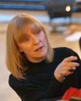 Wendy Nottingham Headshot