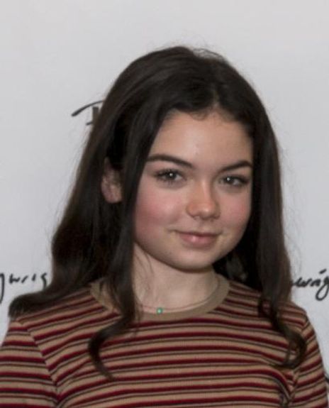 Ella Kennedy Davis Headshot