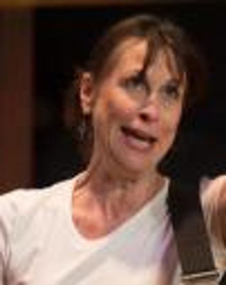 Lucinda McDermott Headshot