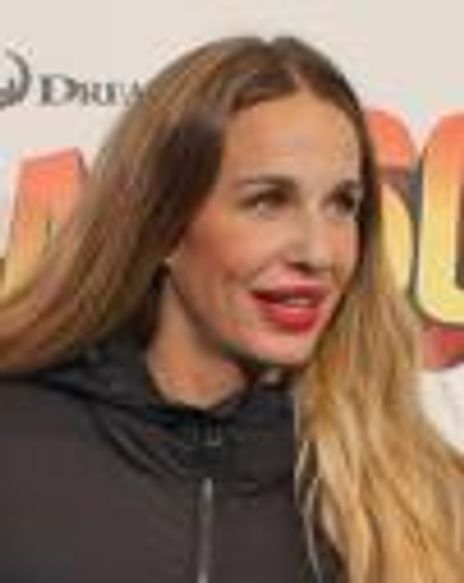 Carola Baleztena Headshot