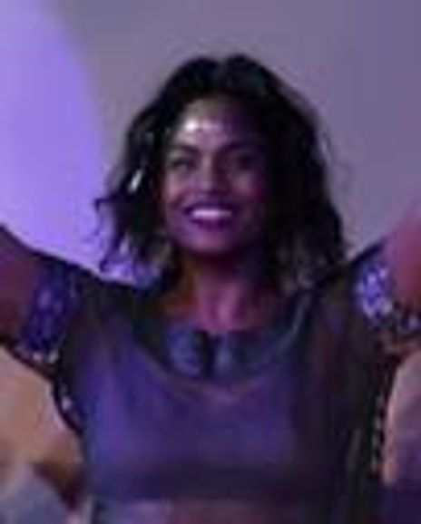 Deepa Leigel Headshot