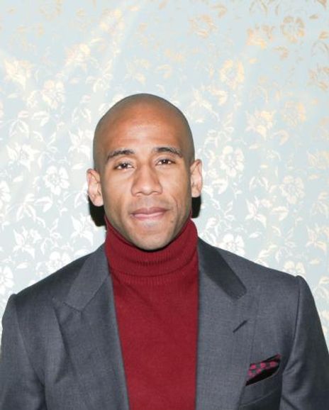 Dahntay Jones Headshot