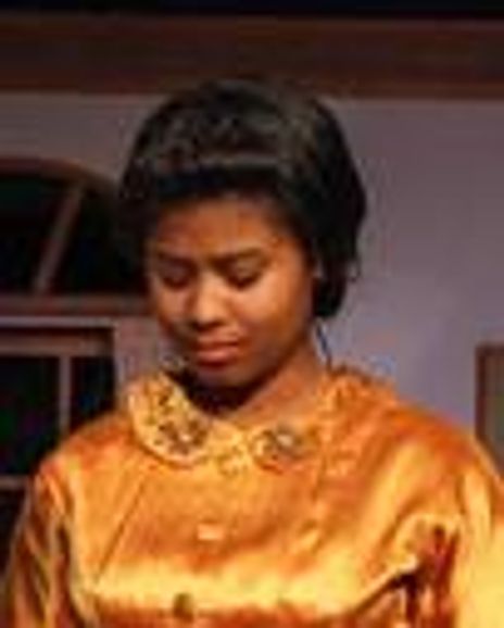 Demetra Drayton Headshot