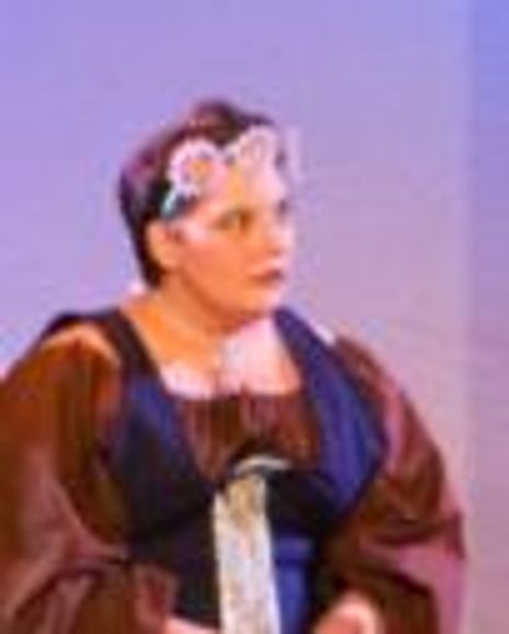 Erica Clare Headshot