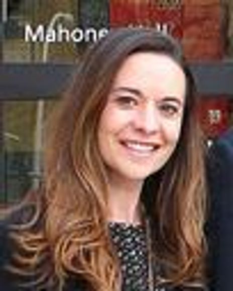 Heather Makrez Headshot