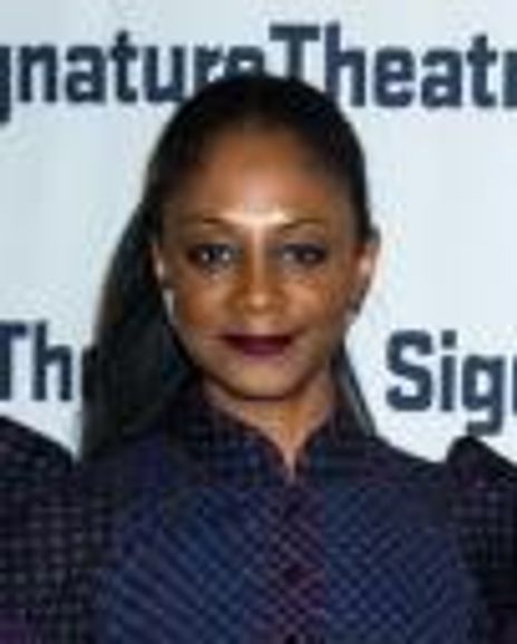 April Mattis Headshot
