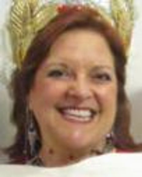 Yvette Voelker Headshot