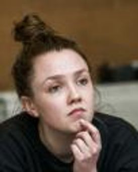 Julie Maguire Headshot