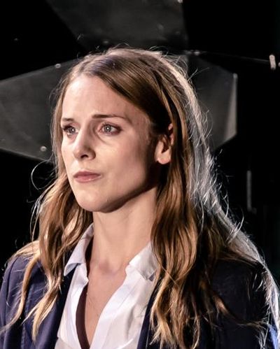 Kelly Gough Headshot