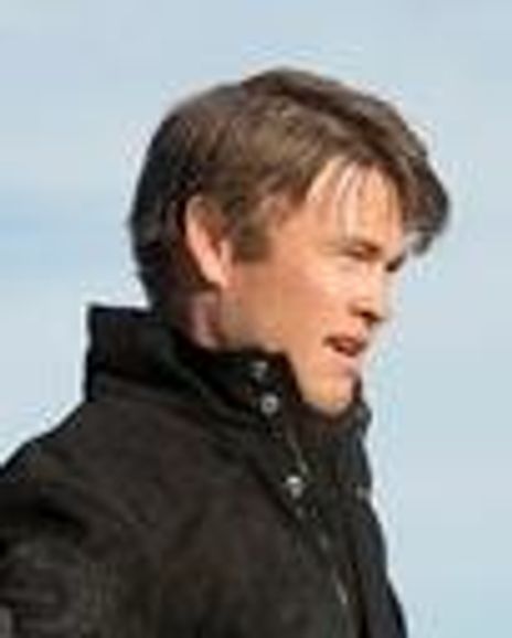 Luke Hemsworth Headshot