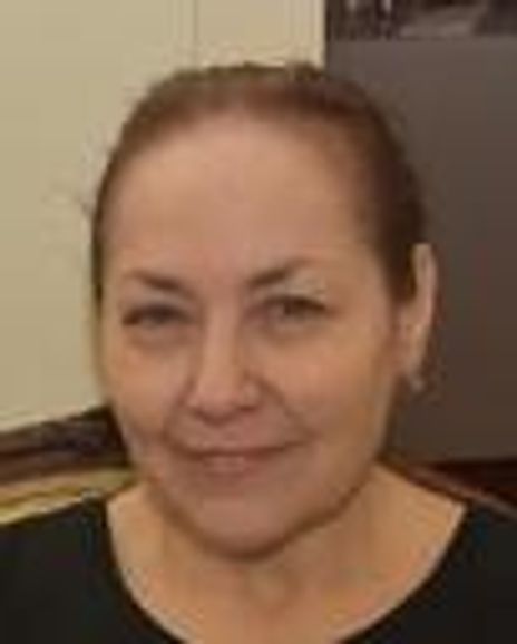 Laura Lubin Headshot