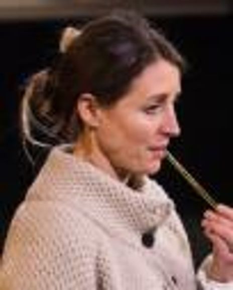 Flora Montgomery Headshot