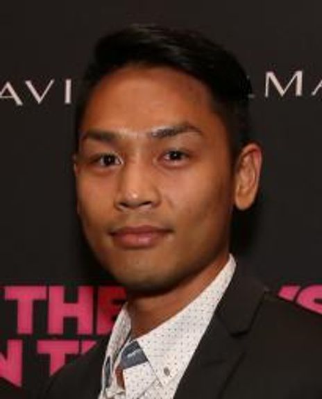 Ken Ithiphol Headshot