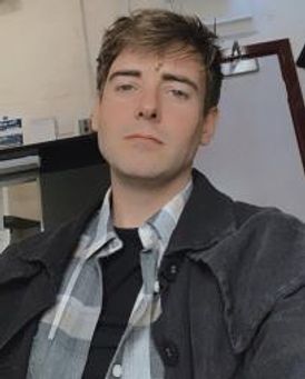 Simon Gordon Headshot