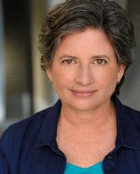 Susi Rivera Headshot