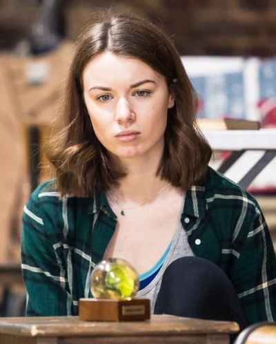 Teleri Hughes Headshot