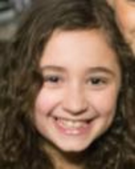 Lila Pfefferle Headshot