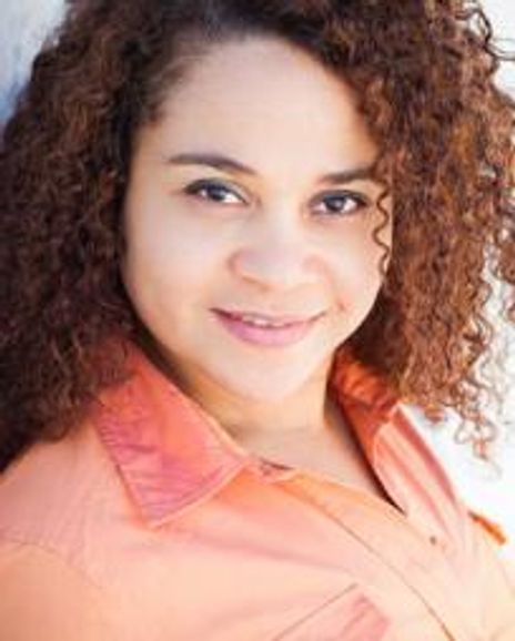 Yudelka Heyer Headshot