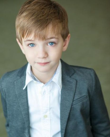Chase Jennings Gray Headshot
