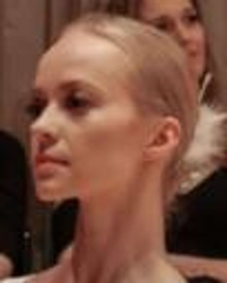 Elina Miettinen Headshot