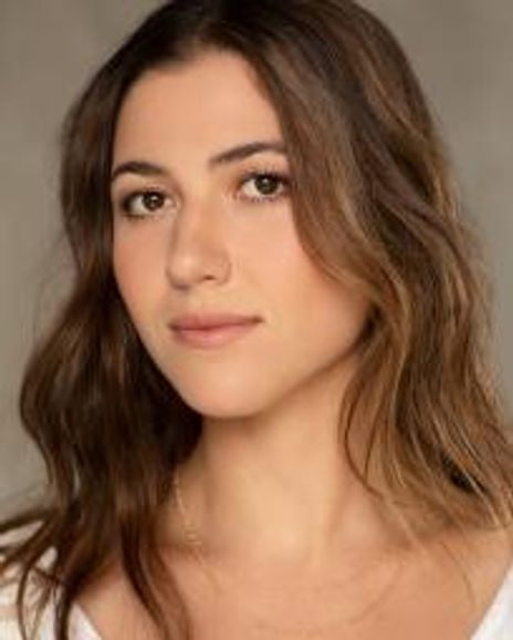 Gillian Bozajian Headshot