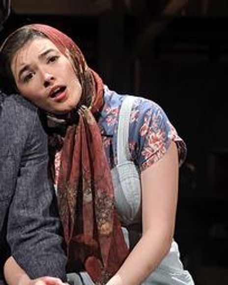 Olivia Miller Headshot