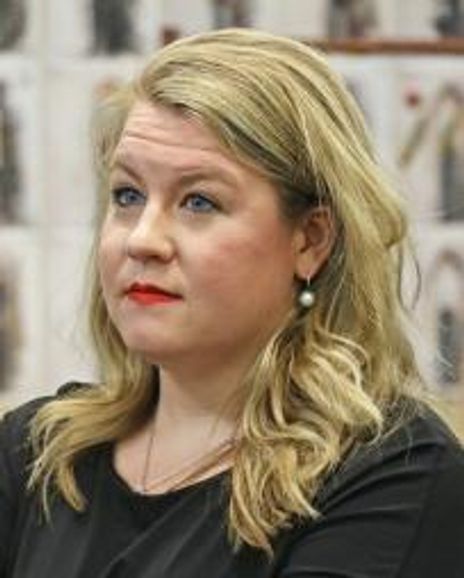 Alexandra Schoeny Headshot