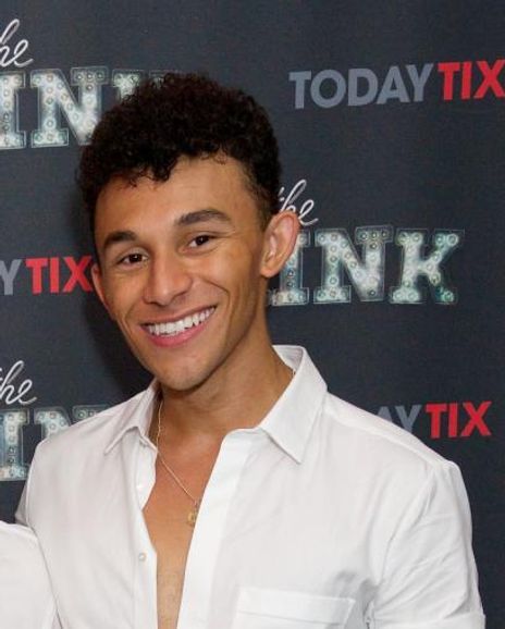 Elander Moore Headshot