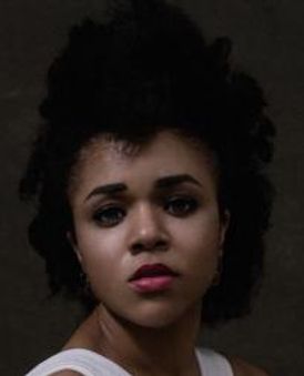 Gabrielle Elisabeth Headshot