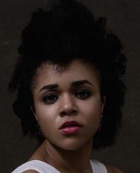 Gabrielle Elisabeth Headshot