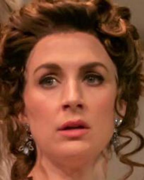 Caroline Kinsolving Headshot