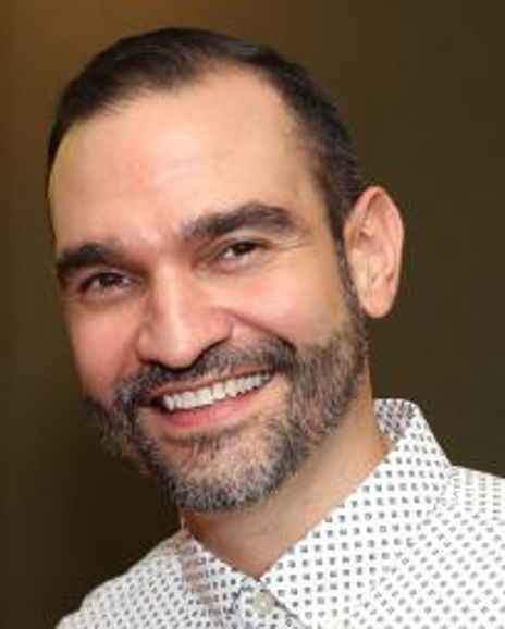 Javier MuÃ±oz Headshot