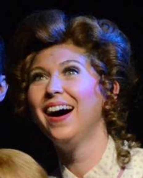 Beatrice Crosby Headshot