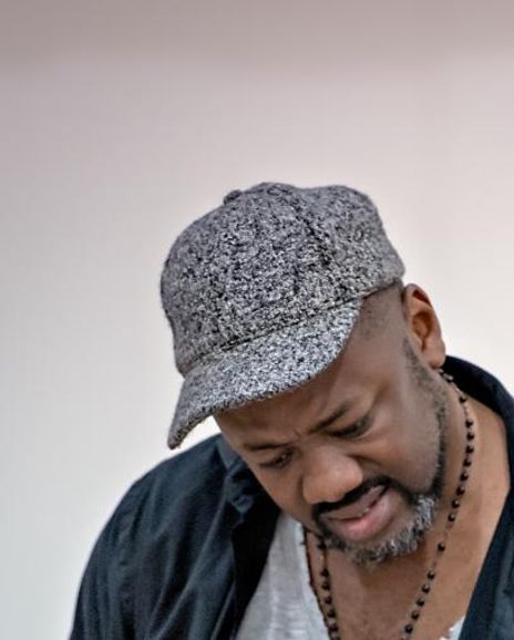 Gabriel Fleary Headshot