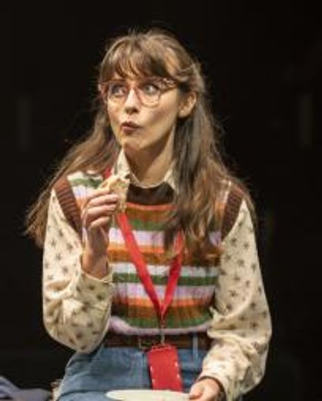 Joanne Thomson Headshot