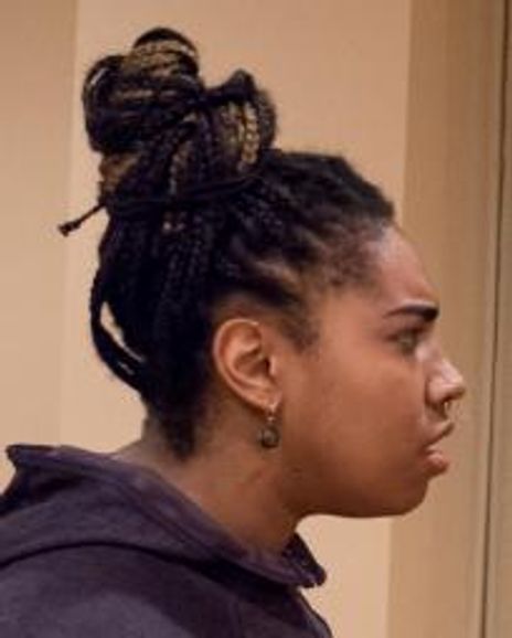 Aleca Piper Headshot