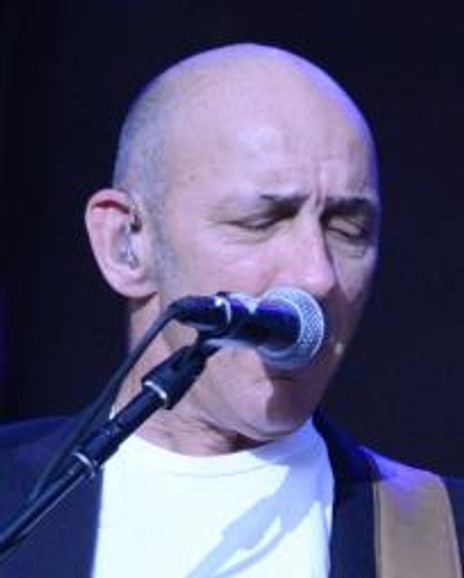 Simon Townsend Headshot