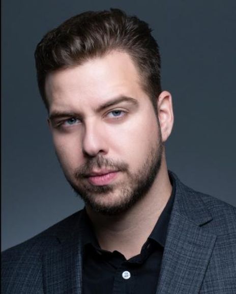 Eddie Noel  Headshot