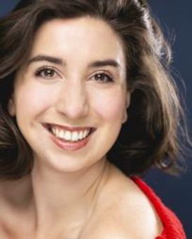 Katherine Winter Headshot