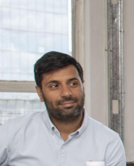 Nitin Kundra Headshot