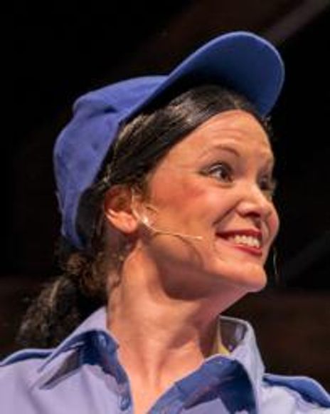 Heather Olt Headshot