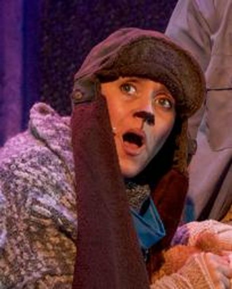 Valerie Larsen Headshot