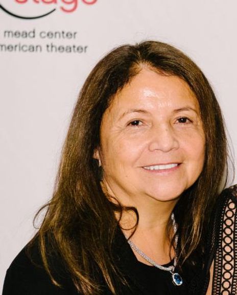 Suzanne Blue Boy Headshot