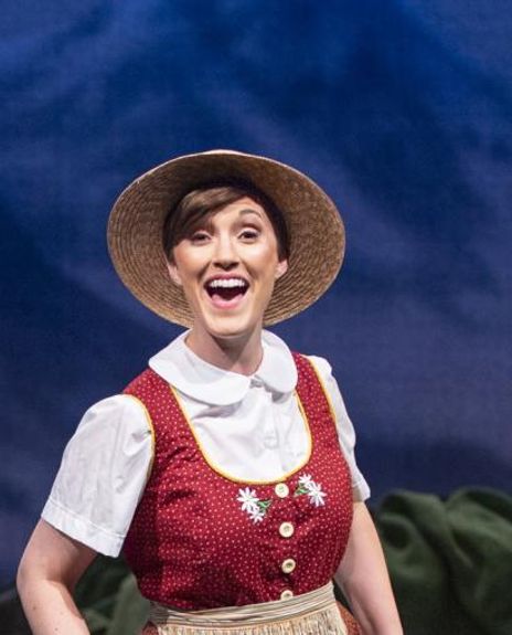 Jillian Bader Headshot