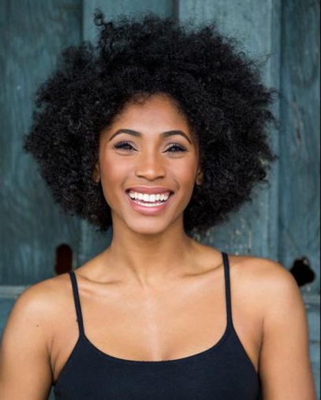 Amber Barbee Pickens Headshot