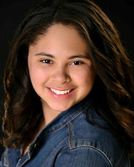 Jesamine Katzman Headshot